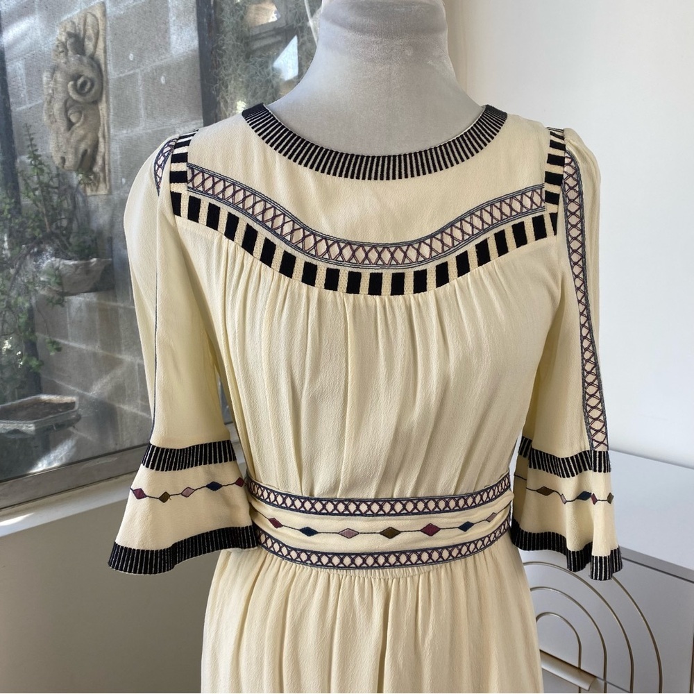 ba&sh NWOT Plaza Embroidered Bell Sleeve Mini Dress Ecru Size S / US 6 - Picture 3 of 12